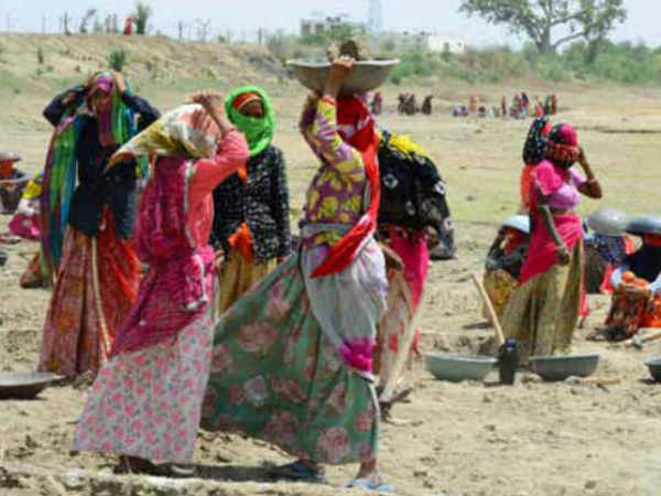 ಕೃಷಿ ಚಟುವಟಿಕೆಗಳಲ್ಲಿದ್ದ ಜನರು ಈಗ ಹೆಚ್ಚಾಗಿ ಇಲ್ಲ.