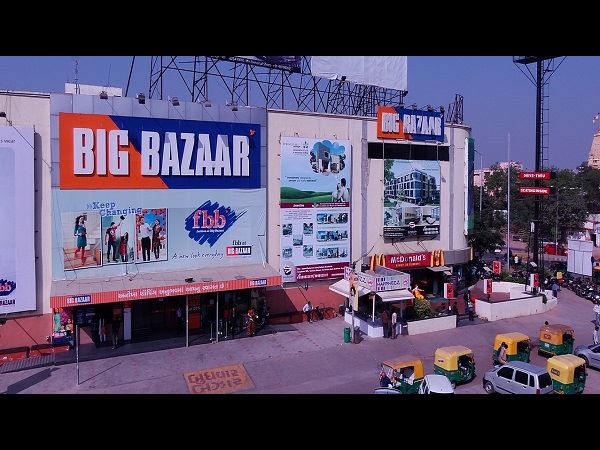 ಸತತ ಮೂರನೇ ದಿನ ಏರಿಕೆ ದಾಖಲಿಸಿದ ಫ್ಯೂಚರ್ ರಿಟೇಲ್ ಷೇರು ಸತತ ಮೂರನೇ ದಿನ ಏರಿಕೆ ದಾಖಲಿಸಿದ ಫ್ಯೂಚರ್ ರಿಟೇಲ್ ಷೇರು