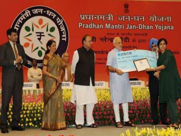 ರಾಜ್ಯ ಸಚಿವ ಡಾ. ಭಾಗ್ವತ್ ಕರದ್ 