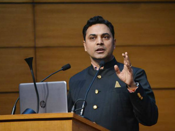 ಶೈಕ್ಷಣಿಯ ವೃತ್ತಿ ಜೀವನಕ್ಕೆ ಹಿಂದಿರುಗಿದ ಸಿಇಎ