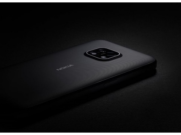  ಸುಡು ಬಿಸಿಲು, ತಂಪು ಹವೆಗೂ ಜಗ್ಗಲ್ಲ 