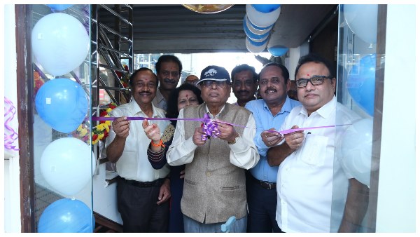 ಸ್ವರ್ಣ ಭಾರತಿ ಸಹಕಾರ ಬ್ಯಾಂಕಿನ ಮೊದಲ ಎಟಿಎಂ ಉದ್ಘಾಟನೆ ಸ್ವರ್ಣ ಭಾರತಿ ಸಹಕಾರ ಬ್ಯಾಂಕಿನ ಮೊದಲ ಎಟಿಎಂ ಉದ್ಘಾಟನೆ