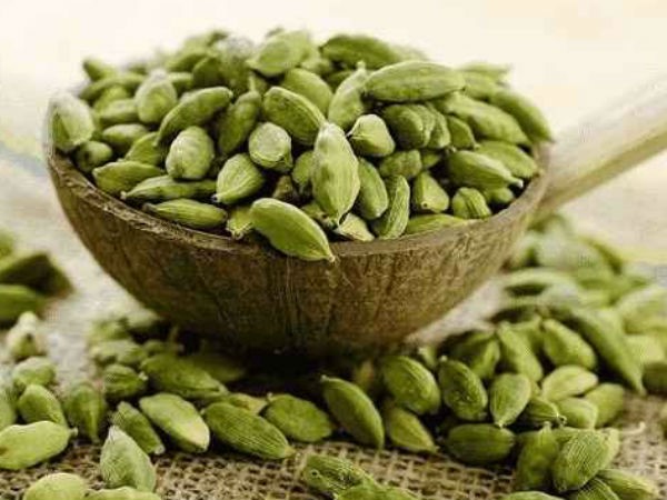  ಏಲಕ್ಕಿ, ಮೆಣಸು, ರಬ್ಬರ್