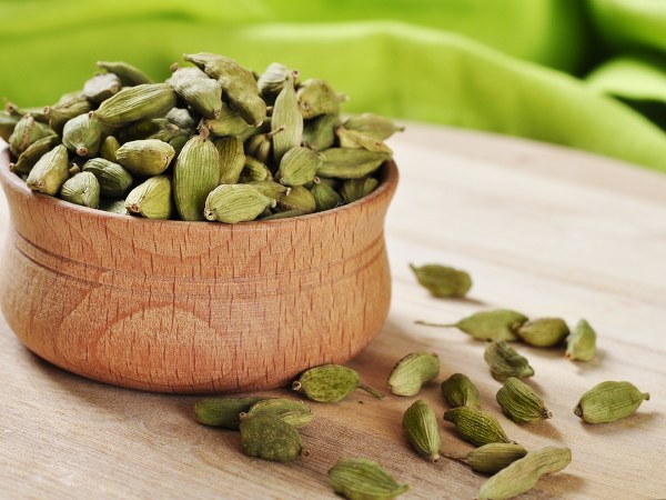  ಏಲಕ್ಕಿ, ಮೆಣಸು