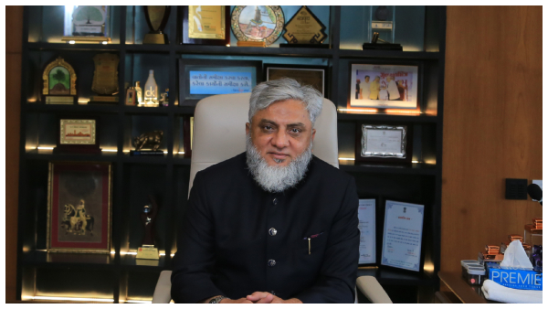  ಬಸ್‌ ಕಂಡಕ್ಟರ್‌ ಪುತ್ರ ಫಾರೂಕ್‌ 2000 ಕೋಟಿ ರೂ. ಸಾಮ್ರಾಜ್ಯದ ಒಡೆಯ!