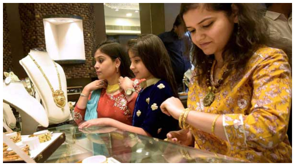 Gold Rate: ಬಂಗಾರ ದರ ಮತ್ತೆ ಜಿಗಿತ, ಬೆಳ್ಳಿ ದರ ಇಷ್ಟಿದೆ