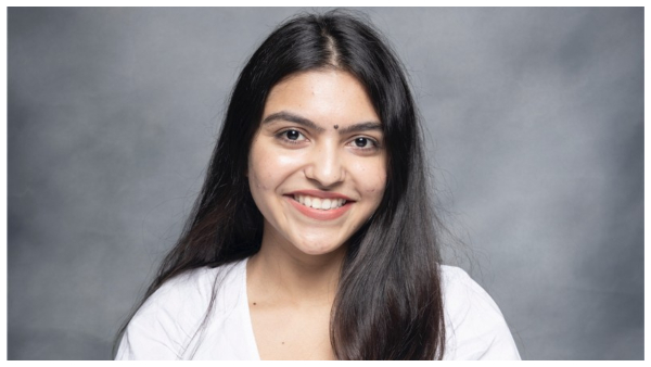  ಪ್ಲಾಸ್ಟಿಕ್ ತ್ಯಾಜ್ಯ ಬಳಸಿ ಉಡುಪುಗಳನ್ನು ತಯಾರಿಸುವ  22 ವರ್ಷದ ಸಾರಾ