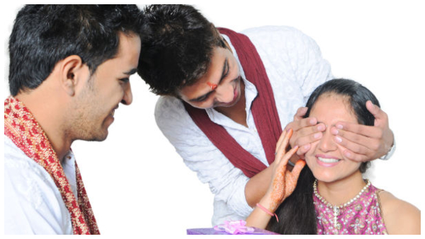  ಸಹೋದರಿಗೆ ಹಣಕಾಸು ಸಹಾಯವಾಗುವ ಈ ಉಡುಗೊರೆಗಳನ್ನು ನೀಡಿ