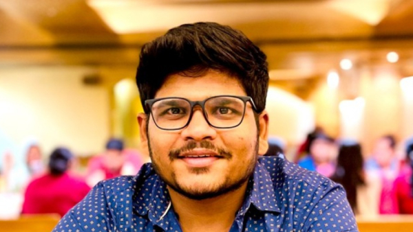 1.9 ಕೋಟಿ ಸಂಬಳ ಪಡೆದ ವ್ಯಕ್ತಿಯ ಯಶೋಗಾಥೆ 1.9 ಕೋಟಿ ಸಂಬಳ ಪಡೆದ ವ್ಯಕ್ತಿಯ ಯಶೋಗಾಥೆ