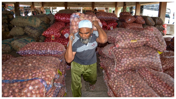  Onions Price: ಈರುಳ್ಳಿ ಬೆಲೆ ದಿಡೀರ್ ಏರಿಕೆಯಾಗಲು ಕಾರಣವೇನು?