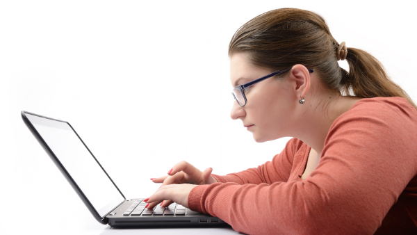  ಕಾಲೇಜು ವಿದ್ಯಾರ್ಥಿಗಳಿಗೆ ಪ್ರಮುಖ ಆರ್ಥಿಕ ಸಲಹೆಗಳು 