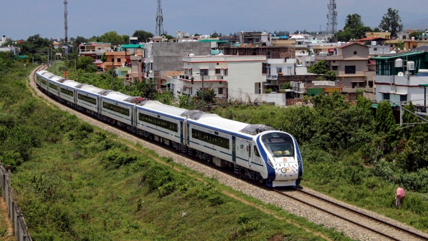 ಡಿಸೆಂಬರ್‌ ಅಂತ್ಯಕ್ಕೆ ಬೆಂಗಳೂರು-ಕೊಯಮತ್ತೂರು ವಂದೇ ಭಾರತ್ 