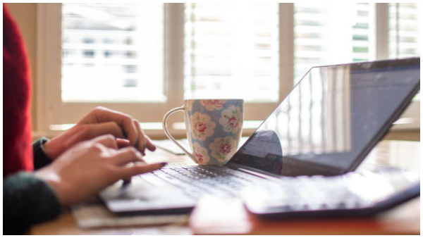 ಗೃಹಿಣಿಯರಿಗೆ ವರ್ಕ್ ಫ್ರಮ್ ಹೋಂ ಮಾಡಲು ತರಬೇತಿ ನೀಡುವ ಕೋರ್ಸ್‌ಗಳಿವು!