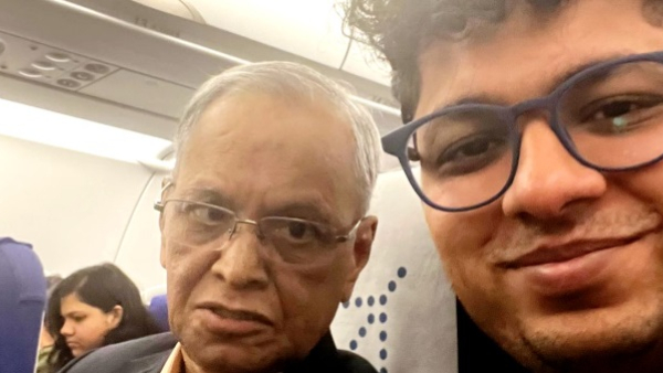 ಇನ್ಫೋಸಿಸ್‌ ನಾರಾಯಣಮೂರ್ತಿ ಕಂಡು ಹೌಹಾರಿದ ಸಹಪ್ರಯಾಣಿಕ 