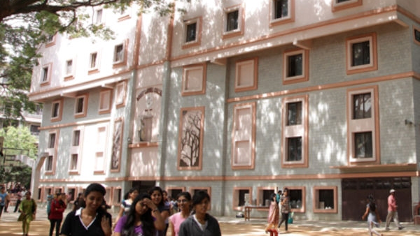 ಮೌಂಟ್‌ ಕಾರ್ಮೆಲ್‌ ಕೋ ಎಡ್‌ ಆಗಲು ನಿರ್ಧರಿಸಿದ್ದು ಏಕೆ 