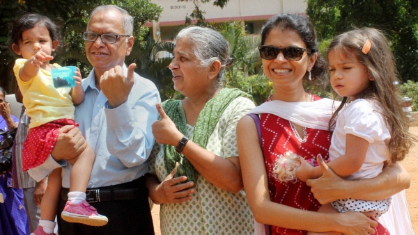 ನಾರಾಯಣಮೂರ್ತಿ ಮದುವೆಯಾಗಲು ಸುಧಾಮೂರ್ತಿಯ ಕಂಡಿಷನ್‌ 