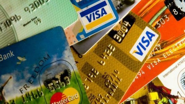  ಡೆಬಿಟ್ ಕಾರ್ಡ್‌ನಲ್ಲಿ ಇಲ್ಲದ ಉಪಯೋಗ ಕ್ರೆಡಿಟ್ ಕಾರ್ಡ್‌ನಲ್ಲಿ ಲಭ್ಯ 