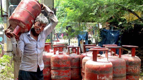  ನೈಸರ್ಗಿಕ ಅನಿಲದ ಬೆಲೆ ಇಳಿಕೆ 