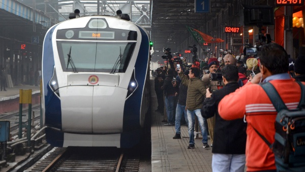 ಮಂಗಳೂರು-ಮಡಗಾಂವ್ ವಂದೇ ಭಾರತ್ ಎಕ್ಸ್‌ಪ್ರೆಸ್ ಖಾಲಿ ಖಾಲಿ 