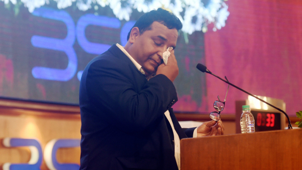 ಕೋಟಿ ಆದಾಯಗಳಿಸಿದ್ದು ಹೇಗೆ? ಯಾರು ಆ ವ್ಯಕ್ತಿ ಇಲ್ಲಿದೆ ಮಾಹಿತಿ 