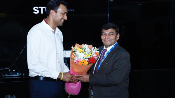  ಶಿಕ್ಷಣವನ್ನೇ ಉದ್ಯಮದಲ್ಲಿ ಅಳವಡಿಸಿಕೊಂಡು ಬೆಳೆದ ಸಾಧಕ