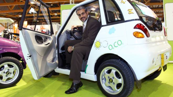 ಭಾರತದ ಮೊದಲ ಎಲೆಕ್ಟ್ರಿಕ್ ಕಾರನ್ನು ನಿರ್ಮಿಸಿದ ವ್ಯಕ್ತಿ 