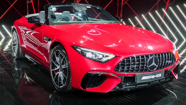  ಯಾವ ಐಶಾರಾಮಿ ಕಾರ್‌ಗಳತ್ತ ಜನರ ಗಮನ ಹರಿಸುತ್ತಿದ್ದಾರೆ ಗೊತ್ತಾ? 