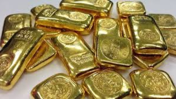 ಬೆಂಗಳೂರು ವಿಮಾನ ನಿಲ್ದಾಣದಲ್ಲಿ 9 ಕೆಜಿ ಚಿನ್ನಾಭರಣ ವಶ! 