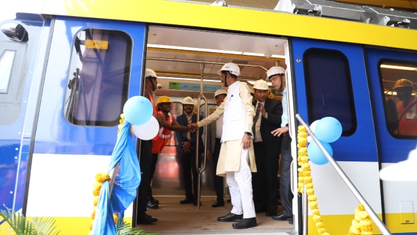 ಬೆಂಗಳೂರಿನ ಬೆಮೆಲ್‌ ಘಟಕದಿಂದ ಮುಂಬೈ ಮೆಟ್ರೋ ರೈಲು 