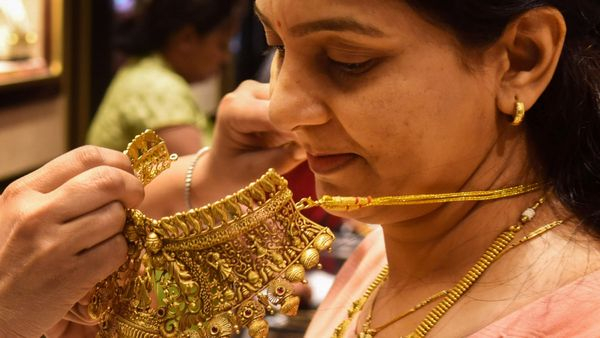 ಭಾರತದಲ್ಲಿ ಇಂದಿನ ಚಿನ್ನದ ಬೆಲೆ, ವಿವರ ಭಾರತದಲ್ಲಿ ಇಂದಿನ ಚಿನ್ನದ ಬೆಲೆ, ವಿವರ