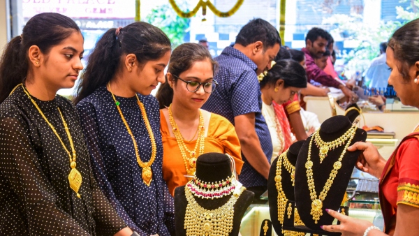 Gold Price: ಚಿನ್ನ ಮತ್ತು ಬೆಳ್ಳಿ ದರ ಏರಿಕೆಗೆ ಕಾರಣವೇನು?