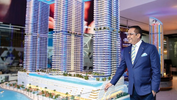  ಮುಂಬೈ ಕೊಳೆಗೇರಿಯ ಈತ ಕಟ್ಟಿದ್ದು 20,830 ಕೋ. ರೂ ಉದ್ಯಮ.!