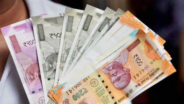 UPI ಮೂಲಕ ಪಾವತಿಸಿ  7500 ರೂ. ಕ್ಯಾಶ್‌ಬ್ಯಾಕ್ ಪಡೆಯಿರಿ