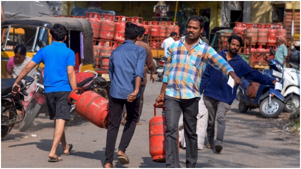 ದಸರಾ ಹಬ್ಬಕ್ಕೆ ಮುನ್ನ ಎಲ್‌ಪಿಜಿ ಸಿಲಿಂಡರ್ ಬೆಲೆ ಏರಿಕೆ ಶಾಕ್‌!