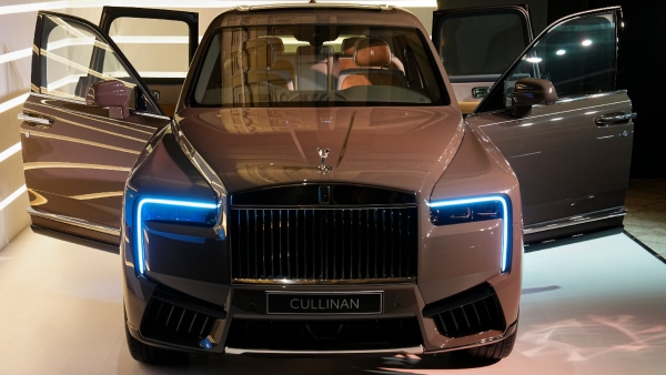 ಕಾರುಗಳ ಮಾರಾಟದಲ್ಲಿ ಭಾರೀ ಕುಸಿತ, ಕಂಗೆಟ್ಟ ಕಂಪನಿಗಳು 