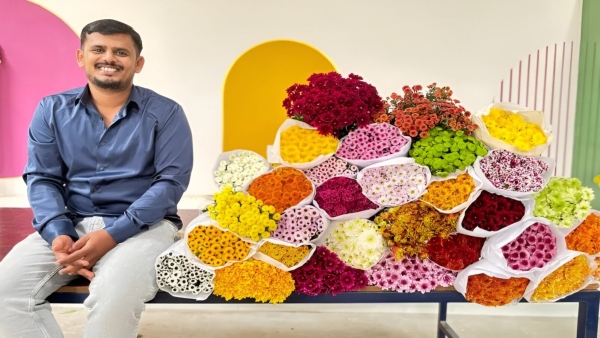 ಕರ್ನಾಟಕದ ಇಂಜಿನಿಯರ್‌ ಸೇವಂತಿ ಹೂಗಳಿಂದ 7 ಲಕ್ಷ ಗಳಿಸುತ್ತಿದ್ದಾನೆ!?