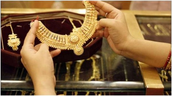  Gold Rate: ವಾರಾಂತ್ಯದಲ್ಲಿ ಕೊನೆಗೂ ಕುಸಿದ ಚಿನ್ನದ ಬೆಲೆ 