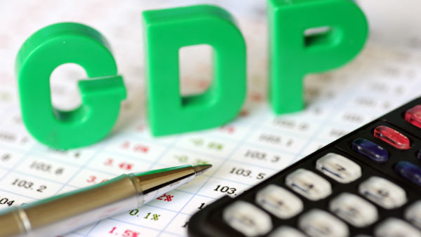 ಎರಡನೇ ತ್ರೈಮಾಸಿಕದಲ್ಲಿ ಭಾರತದ GDP 5.4% ಕ್ಕೆ ಇಳಿಕೆ ಎರಡನೇ ತ್ರೈಮಾಸಿಕದಲ್ಲಿ ಭಾರತದ GDP 5.4% ಕ್ಕೆ ಇಳಿಕೆ