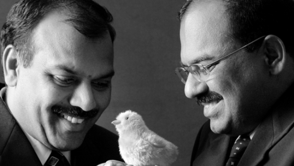 12,000 ಕೋಟಿ ರೂ. ವಹಿವಾಟು ನಡೆಸುವ ಸಹೋದರರು 12,000 ಕೋಟಿ ರೂ. ವಹಿವಾಟು ನಡೆಸುವ ಸಹೋದರರು