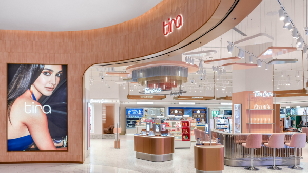 ಹೊಸ ಬ್ಯೂಟಿ ರಿಟೇಲ್ ಪ್ಲಾಟ್‌ಫಾರ್ಮ್ ತೆರೆದ ಇಶಾ ಅಂಬಾನಿ