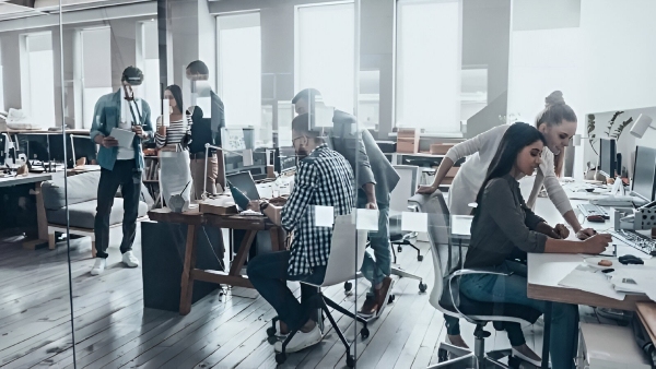 ಬೆಂಗಳೂರಿಗೇ ಅಗ್ರಸ್ಥಾನ! ಉದ್ಯೋಗಸ್ಥ ಮಹಿಳೆಯರಿಗೆ ಸೇಫ್ ನಗರಗಳಿವು 