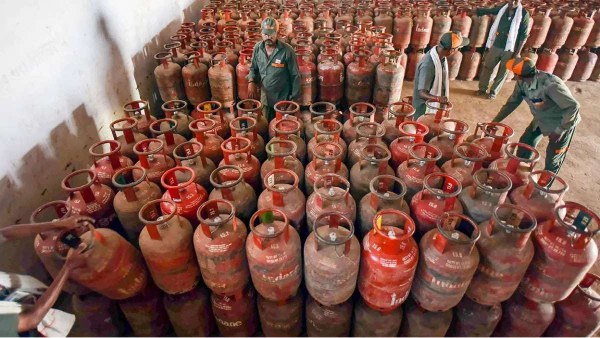   LPG ವಿತರಕರ ವಾರ್ನಿಂಗ್! ಬೇಡಿಕೆ ಈಡೇರಿಸದಿದ್ದರೆ ದೇಶಾದ್ಯಂತ ಮುಷ್ಕ