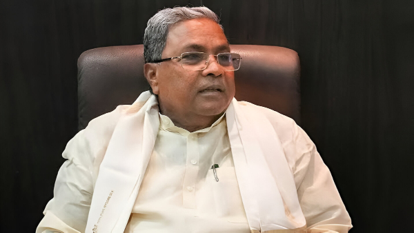 ರಾಷ್ಟ್ರಪತಿ ಭೇಟಿಯಾಗಿ 7 ಮಸೂದೆಗಳಿಗೆ ಅನುಮೋದನೆ ಕೋರಿದ ಸಿಎಂ ರಾಷ್ಟ್ರಪತಿ ಭೇಟಿಯಾಗಿ 7 ಮಸೂದೆಗಳಿಗೆ ಅನುಮೋದನೆ ಕೋರಿದ ಸಿಎಂ