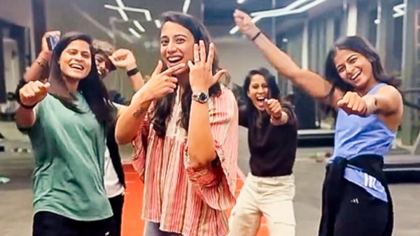 ಮದುವೆ ಮನೆಯಲ್ಲೇ ಮತ್ತೊಬ್ಬಳ ಜೊತೆ ಸರಸ ? ಸ್ಮೃತಿ ಮಂಧಾನ ಕೈಗೆ ಸಿಕ್ಕಿ ಬಿದ್ದಿದ್ದ ಪಲಾಶ್ ಮುಚ್ಚಲ್-ಸ್ಪೋಟಕ ಸತ್ಯ ಬಯಲ