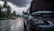 കനത്ത മഴ മുന്നറിയിപ്പ്; വെള്ളപ്പൊക്കത്തിൽ വാഹനം കേടായാൽ ഇൻഷുറൻസ് ക്ലെയിം ലഭിക്കാൻ ഇത് ചെയ്യൂ
