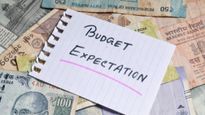 യൂണിയൻ ബജറ്റ് 2025: ഇത്തവണ എട്ടാം ശമ്പള കമ്മീഷൻ പ്രതീക്ഷിക്കാമോ? ആവശ്യവുമായി ട്രേഡ് യൂണിയൻ
