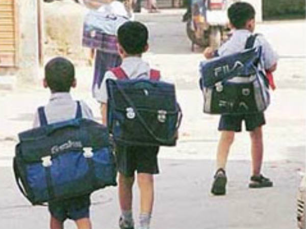 വിദ്യാഭ്യാസം കാര്‍ഡിലൂടെ വേണ്ട