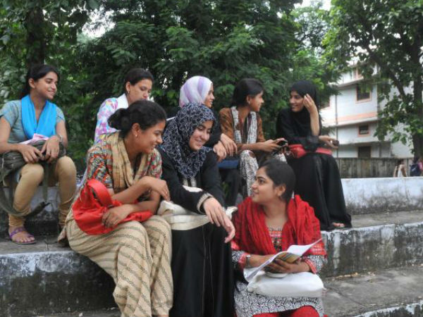 4. സാക്ഷരത 