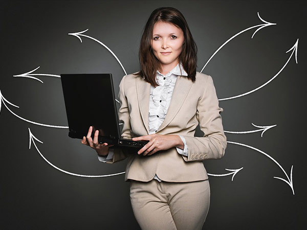 ട്രാൻസലേറ്റ‌ർ