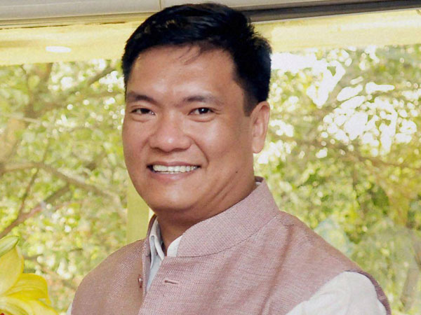 പേമ ഖണ്ഡു